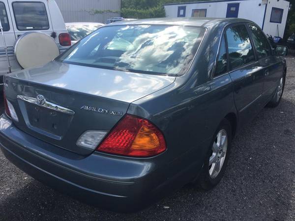2001 Toyota Avalon for sale in Nottingham, MD – photo 3