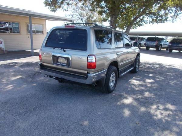 2002 Toyota 4Runner SR5 2WD - cars & trucks - by dealer - vehicle... for sale in Weatherford, TX – photo 2