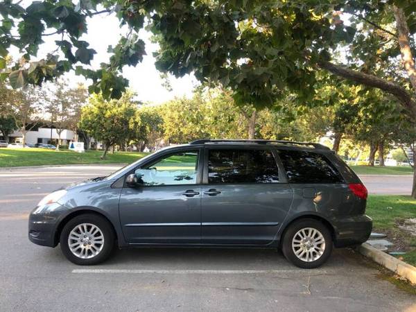 2008 Toyota Sienna LE (One Owner) - cars & trucks - by owner -... for sale in Fremont, CA – photo 4