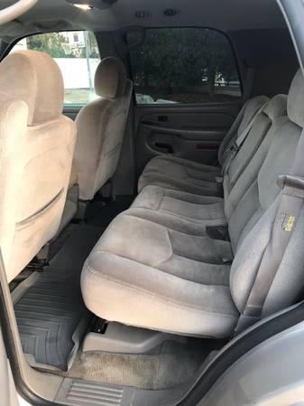2005 GMC Yukon, 2wd, no third row - cars & trucks - by owner -... for sale in Arroyo Grande, CA – photo 9