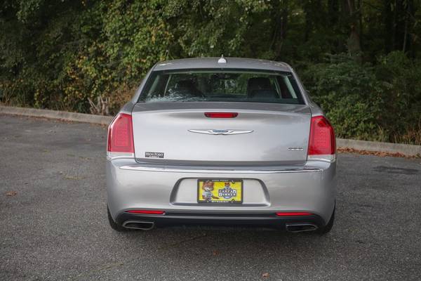 Chrysler 300 Leather Bluetooth Rear Camera Rear A/C Low Miles Nice! for sale in Myrtle Beach, SC – photo 7