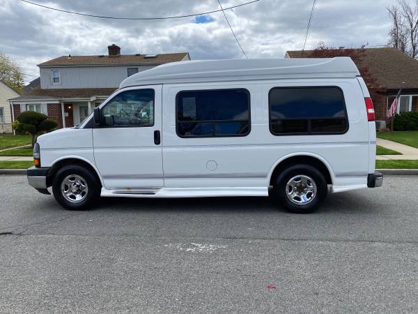 2003 Chevrolet express 1500 hightop - no accident - well mainted for sale in Lawrence, NY – photo 8