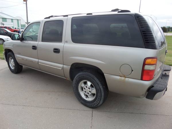 2000 Chevy SUBURBAN**Great Hunting Wagon** for sale in Holdrege, NE – photo 4