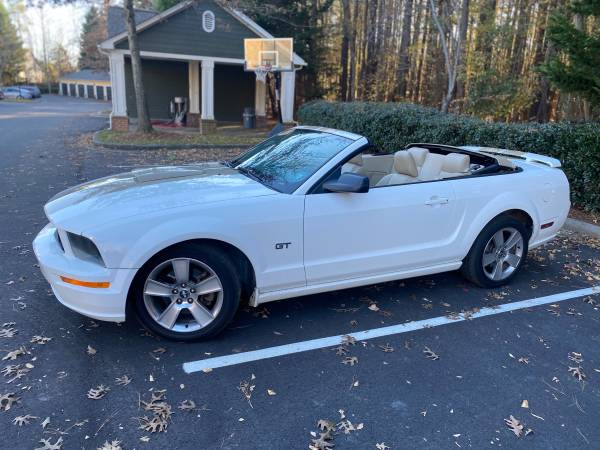 2007 Mustang GT Convertible / LOW MILES / Excellent Condition !!! -... for sale in Chapel hill, NC – photo 16