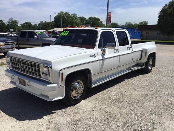 1980 Chevrolet C30 Camper Special 3+3 Dually **PRICE REDUCED** for sale in Fredonia, KS – photo 2