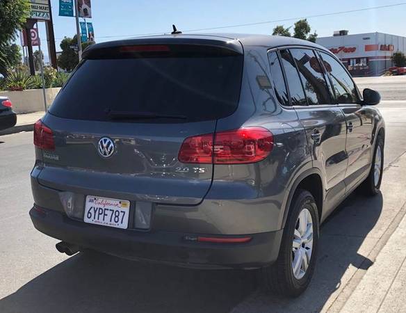 2013 VOLKSWAGEN TIGUAN S ** Panoramic Moon Roof! Immaculate Condition! for sale in Arleta, CA – photo 4
