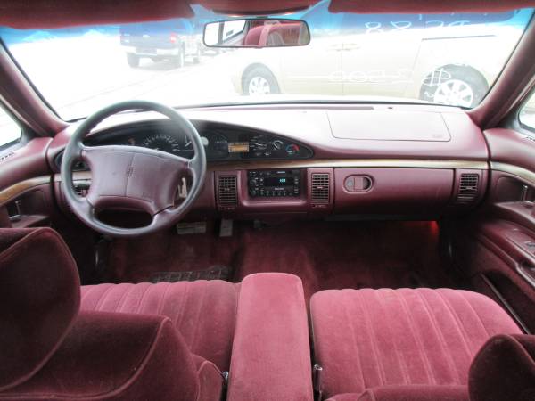 1994 Oldsmobile Eighty-Eight Royale 4dr 9 - - by for sale in Omaha, NE – photo 9