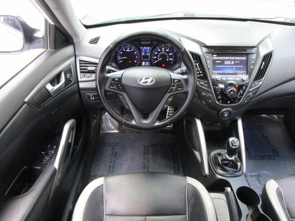 2013 Hyundai VELOSTER TURBO - 6 SPEED MANUAL TRANSMISSION - LEATHER for sale in Sacramento , CA – photo 7