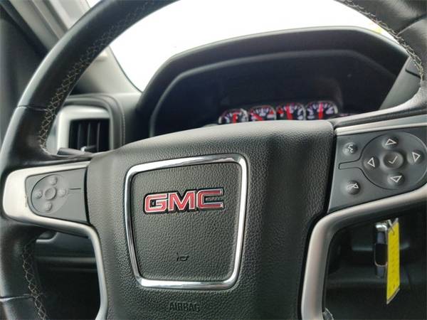 2016 GMC Sierra 2500HD SLT - - by dealer - vehicle for sale in Chillicothe, WV – photo 21