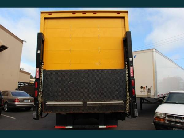 2014 Freightliner M2 106 - cars & trucks - by dealer - vehicle... for sale in Portland, CA – photo 10