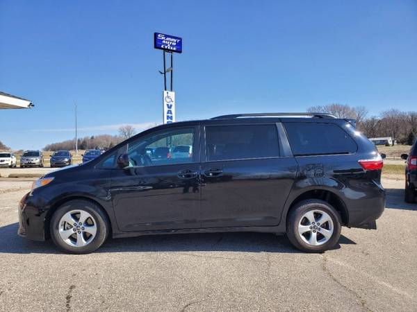 Handicap Wheelchair conversion 2018 Toyota Sienna LE Mobility - cars... for sale in Zumbrota, AR – photo 7