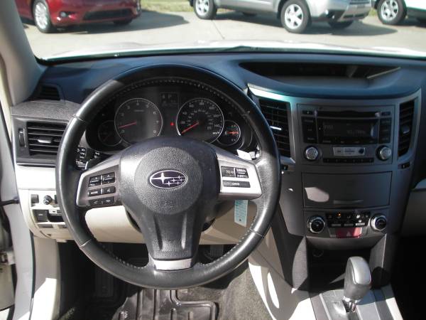 2013 Subaru Outback 2 5i Premium - - by dealer for sale in Holland , MI – photo 10