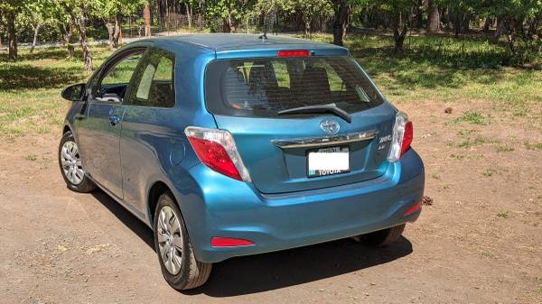 2012 Toyota Yaris LE for sale in Grants Pass, OR – photo 2
