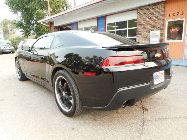 ★★★ 2014 Chevrolet Camaro SS / 6.2L V8 w/6 Speed Manual! ★★★ - cars... for sale in Grand Forks, ND – photo 8