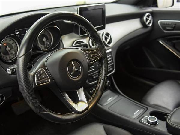 2015 Mercedes-Benz CLA-Class CLA 250 4MATIC Coupe 4D coupe Black - for sale in Louisville, KY – photo 2