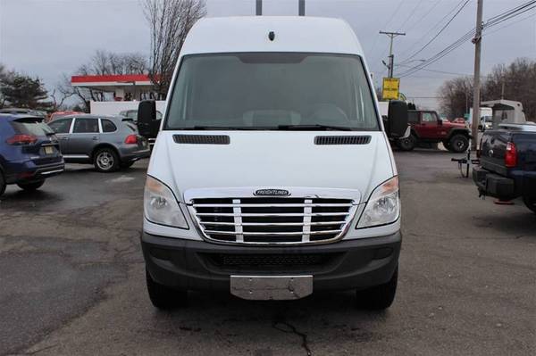 2011 Freightliner Sprinter 2500 CARGO VAN 3DR DIERSEL SWB for sale in South Amboy, PA – photo 2