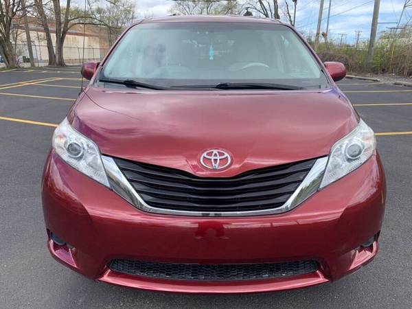 2011 TOYOTA SIENNA LE 8-PASSENGER 3ROW GOOD TIRES 030576 - cars & for sale in Skokie, IL – photo 7