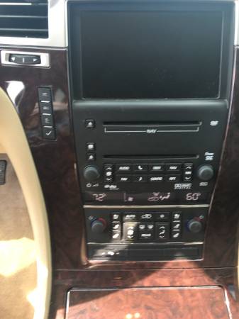 2010 Cadillac Escalade Esv from Texas rust free “Clean” for sale in Big Lake, MN – photo 11