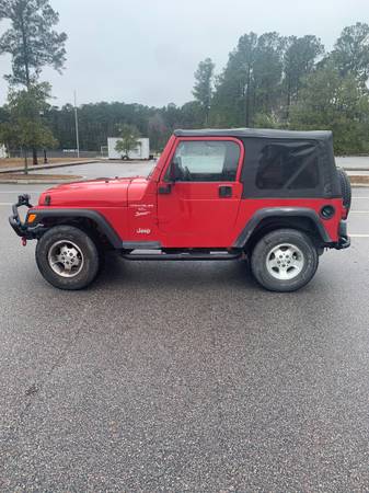 2001 Jeep Wrangler Sport (Very Good Condition) - - by for sale in Shawnee, OK – photo 3