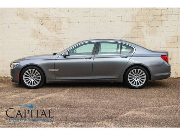 SMOOTH 400hp V8 Executive LUXURY! 2012 BMW 750i xDrive 750xi! for sale in Eau Claire, SD – photo 10