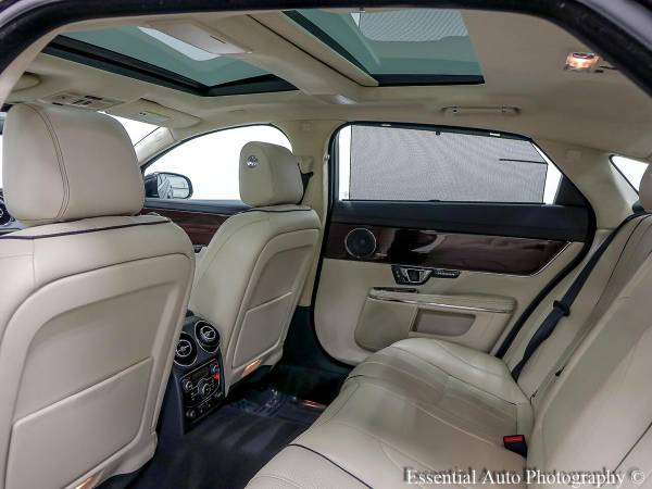 2015 Jaguar XJ-Series XJL Portfolio - GET APPROVED for sale in CRESTWOOD, IL – photo 15