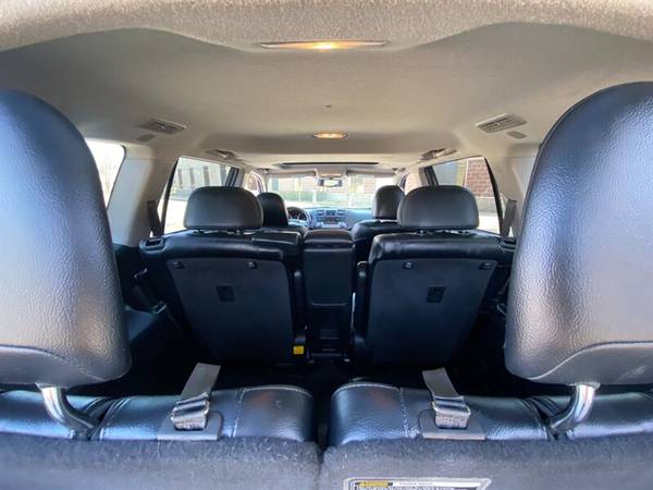 2012 Toyota Highlander : ONE OWNER 3rd Row Seating DESIRABLE B for sale in Madison, WI – photo 21