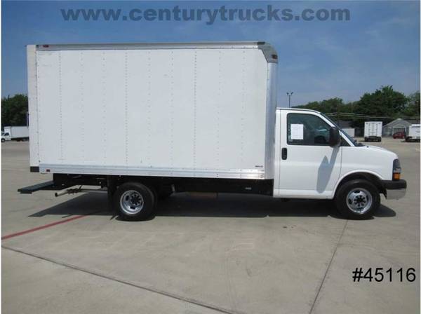 2016 Chevrolet 3500 Express DRW Cube Van White - - by for sale in Grand Prairie, TX – photo 8