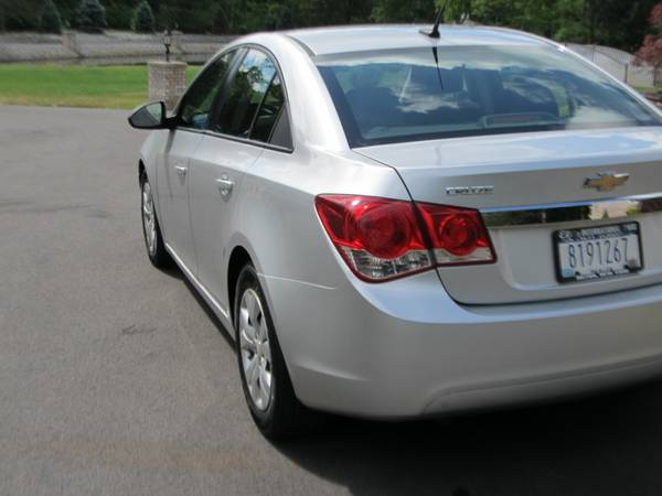 **** 2013 CHEVROLET CRUZE **** - cars & trucks - by dealer - vehicle... for sale in GREECE, NY – photo 3