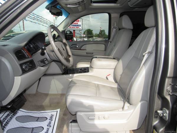 2007 GMC Yukon 2WD 1500 SLE - - by dealer - vehicle for sale in South Houston, TX – photo 18