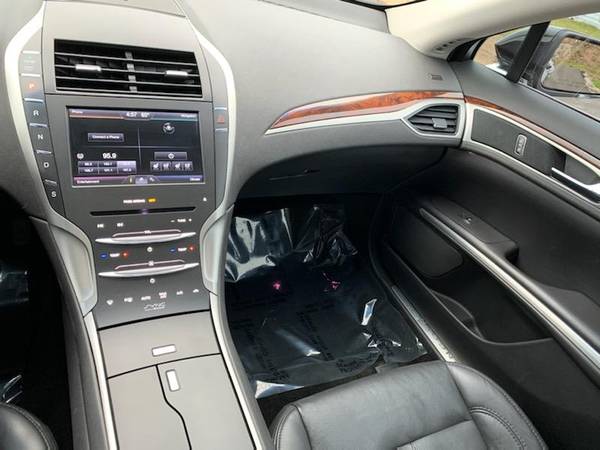 **2013 Lincoln MKZ**1 OWNER!**LOADED!**WOW!** for sale in Weyauwega, WI – photo 14