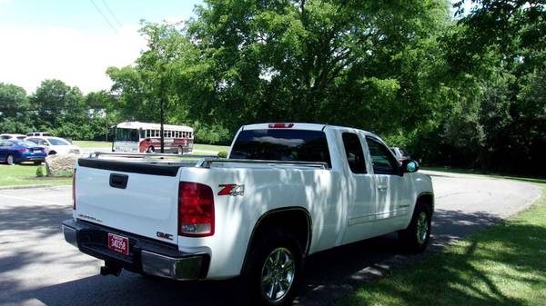 2009 *GMC* *Sierra 1500* *4WD Ext Cab SLT* for sale in Goodlettsville, TN – photo 4