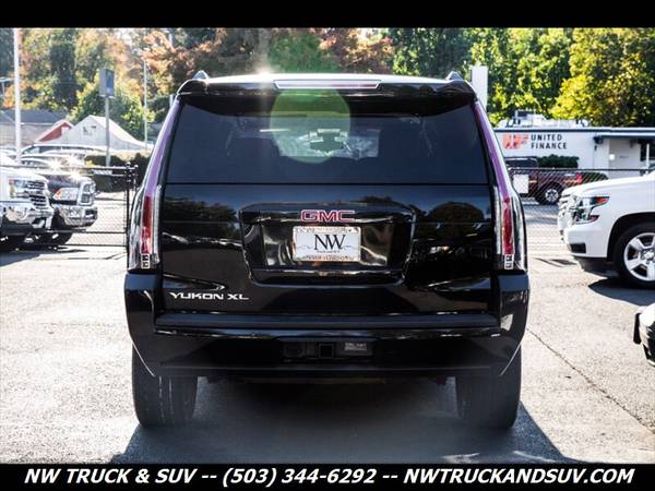2017 GMC Yukon XL - AWD - Red Leather - Third Row Seating - Heated for sale in Milwaukie, OR – photo 4