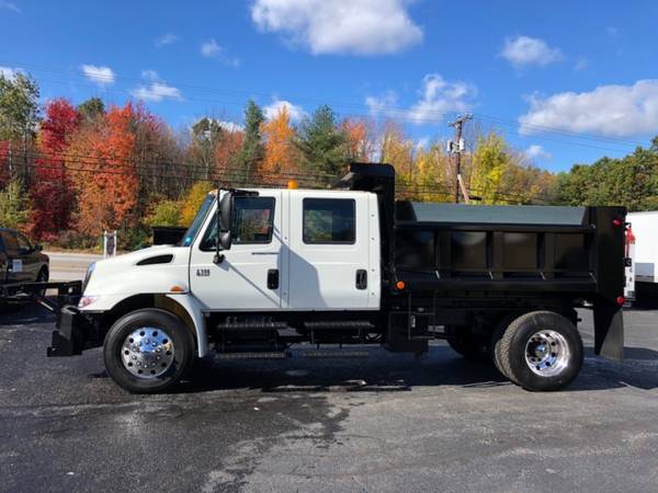 2007 INTERNATIONAL CREW CAB 4300 DT 466 ONLY 33K MILE DUMP TRUCK -... for sale in Kingston, NH – photo 11