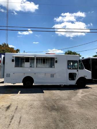 2008 Workhorse W42 - Food Truck Financing Available! - cars & trucks... for sale in Miami, GA – photo 5