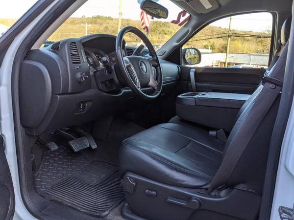 2012 GMC Sierra 2500HD with 134, 976 Miles - Hartford for sale in Thomaston, CT – photo 17