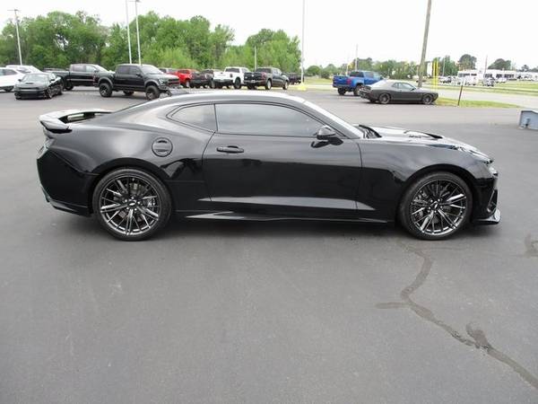 2018 Chevy Chevrolet Camaro ZL1 coupe Black - - by for sale in Goldsboro, NC – photo 8