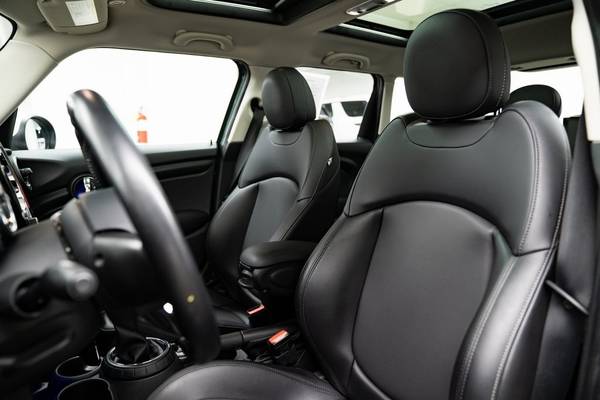 2015 MINI Cooper Hatchback - cars & trucks - by dealer - vehicle... for sale in Milwaukie, OR – photo 12