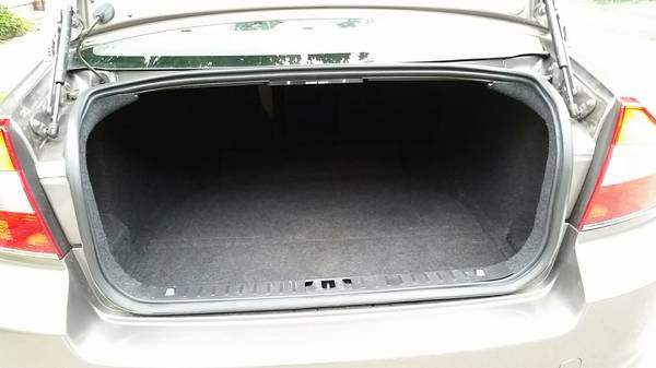 2010 VOLVO S80 T6 TURBO A.W.D* SUNROOF BLUETOOTH LEATHER GARAGE KEPT! for sale in Philadelphia, PA – photo 10