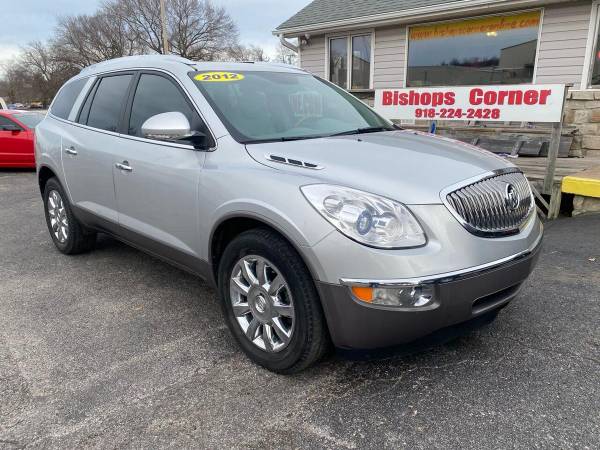 2012 Buick Enclave Premium AWD 4dr Crossover FREE CARFAX ON EVERY for sale in Sapulpa, OK – photo 2