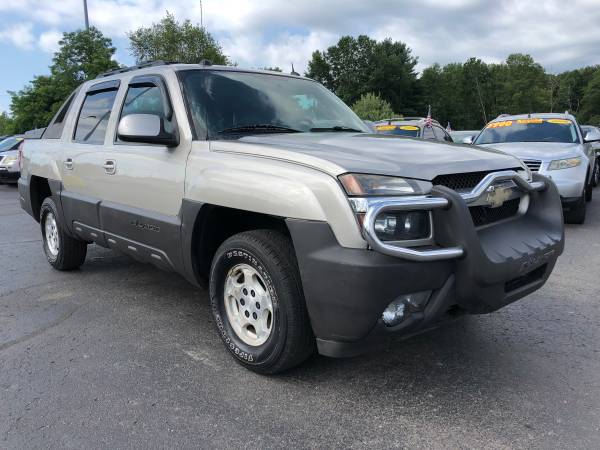 Loaded! 2005 Chevy Avalanche 1500! 4x4! Crew Cab! for sale in Ortonville, OH – photo 7