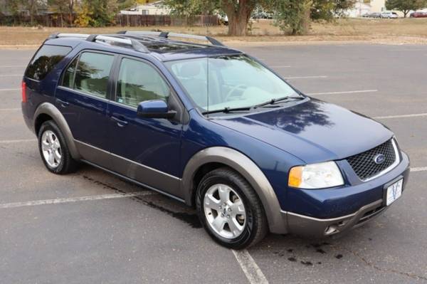 2005 Ford Freestyle SEL - cars & trucks - by dealer - vehicle... for sale in Longmont, CO – photo 2