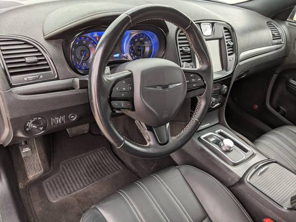 2015 Chrysler 300 300S Sedan - - by dealer - vehicle for sale in Corpus Christi, TX – photo 10