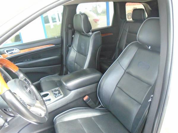 2011 Jeep Grand Cherokee - - by dealer - vehicle for sale in Pueblo, CO – photo 8