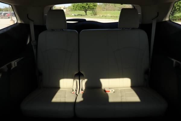 2020 Buick Enclave Essence 9K MILES ONLY - - by for sale in Omaha, NE – photo 21