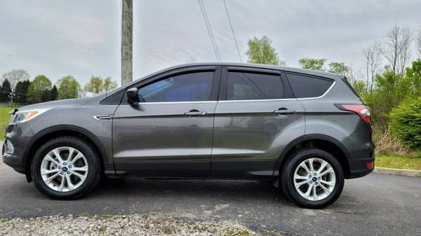 2017 Ford Escape SE - - by dealer - vehicle automotive for sale in Georgetown, KY – photo 7