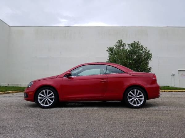 2012 Volkswagen Eos Komfort~ HARD TOP CONVERTIBLE~ GREAT COLOR~ WELL... for sale in Sarasota, FL – photo 4