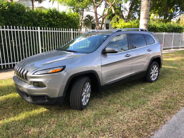 2016 jeep Cherokee latitude for sale in Miami, FL – photo 2
