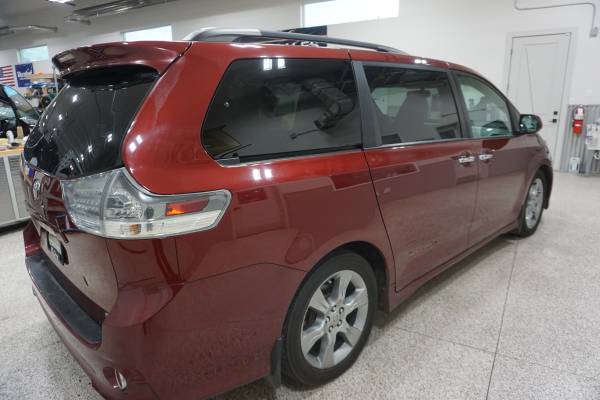 Back Up Camera/Seats Eight/Great Deal This 2013 Toyota Sienna for sale in Ammon, ID – photo 5