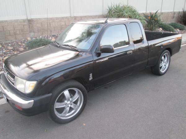1999 TOYOTA TACOMA EXTENDED CAB - cars & trucks - by owner - vehicle... for sale in San Diego, CA – photo 2