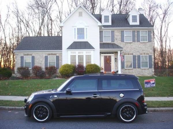 2010 Mini Cooper Clubman S - 6 Speed/Leather/Bluetooth/Xenons/Clean... for sale in Bethlehem, PA – photo 2